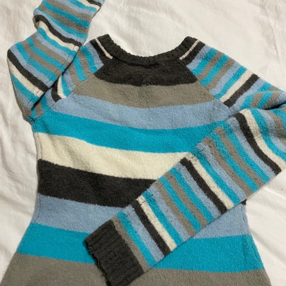 Striped sweater - Picture 2 of 4